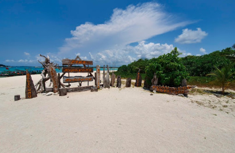 Tempat Wisata di Pulau Belitung